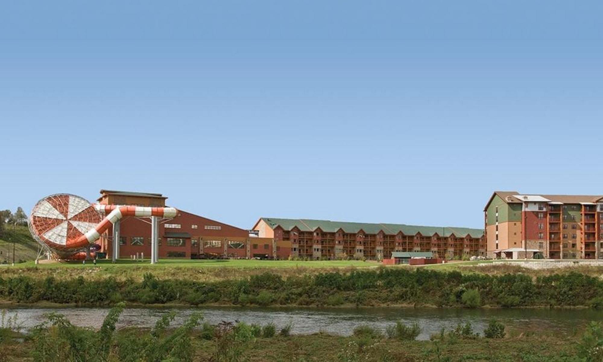 Great Smokies Lodge Sevierville By Hellovacay Ngoại thất bức ảnh